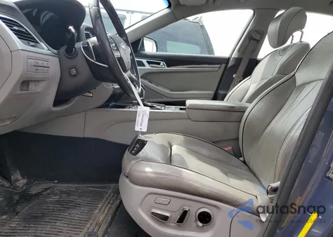 2015 Hyundai Genesis 3.8 из США, поврежденный, VIN KMHGN4JE4FU019133